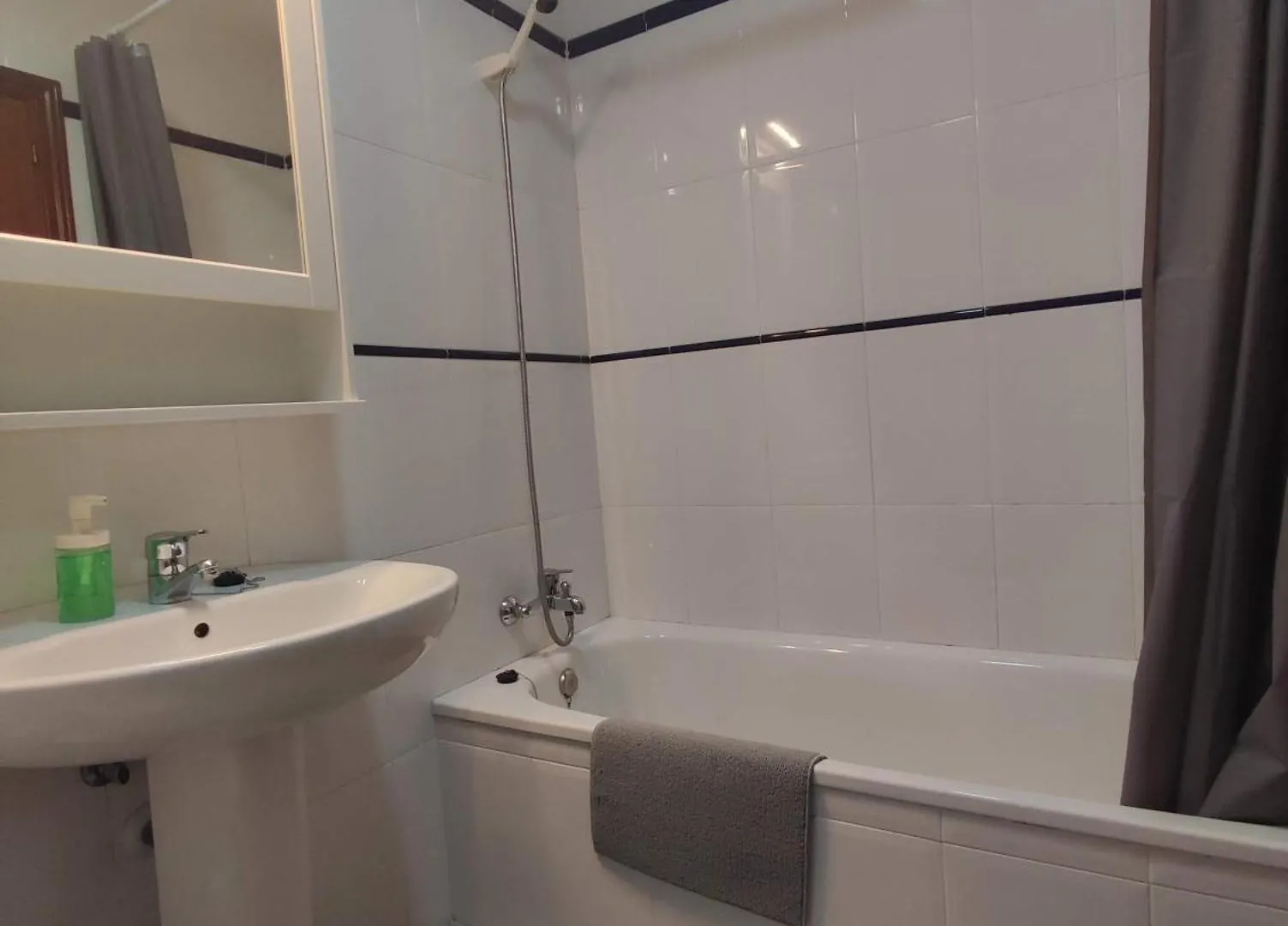 Elegancia Y Confort En El Corazon De Màlaga